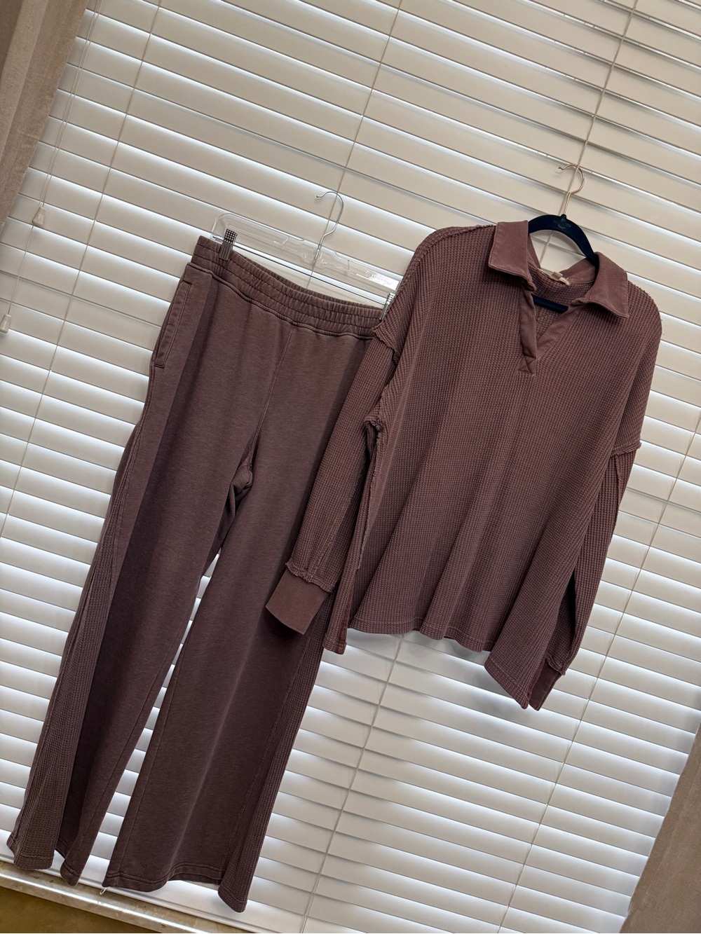 Waffle-Knit Lounge Joggers & Top in Dusty Mauve